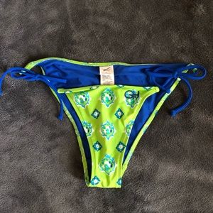 Gilly Hicks Swim Bikini Bottoms